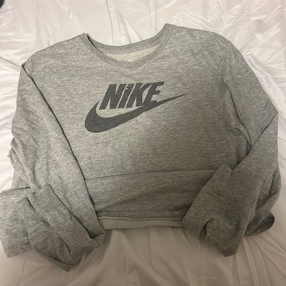 Nike gray long sleeve shirt size large